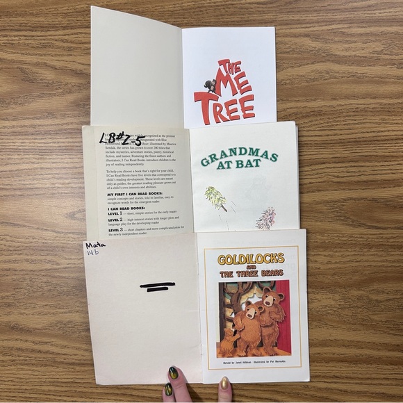 Children's Storybook Collection - Assorted Themes - Picture 9 of 13